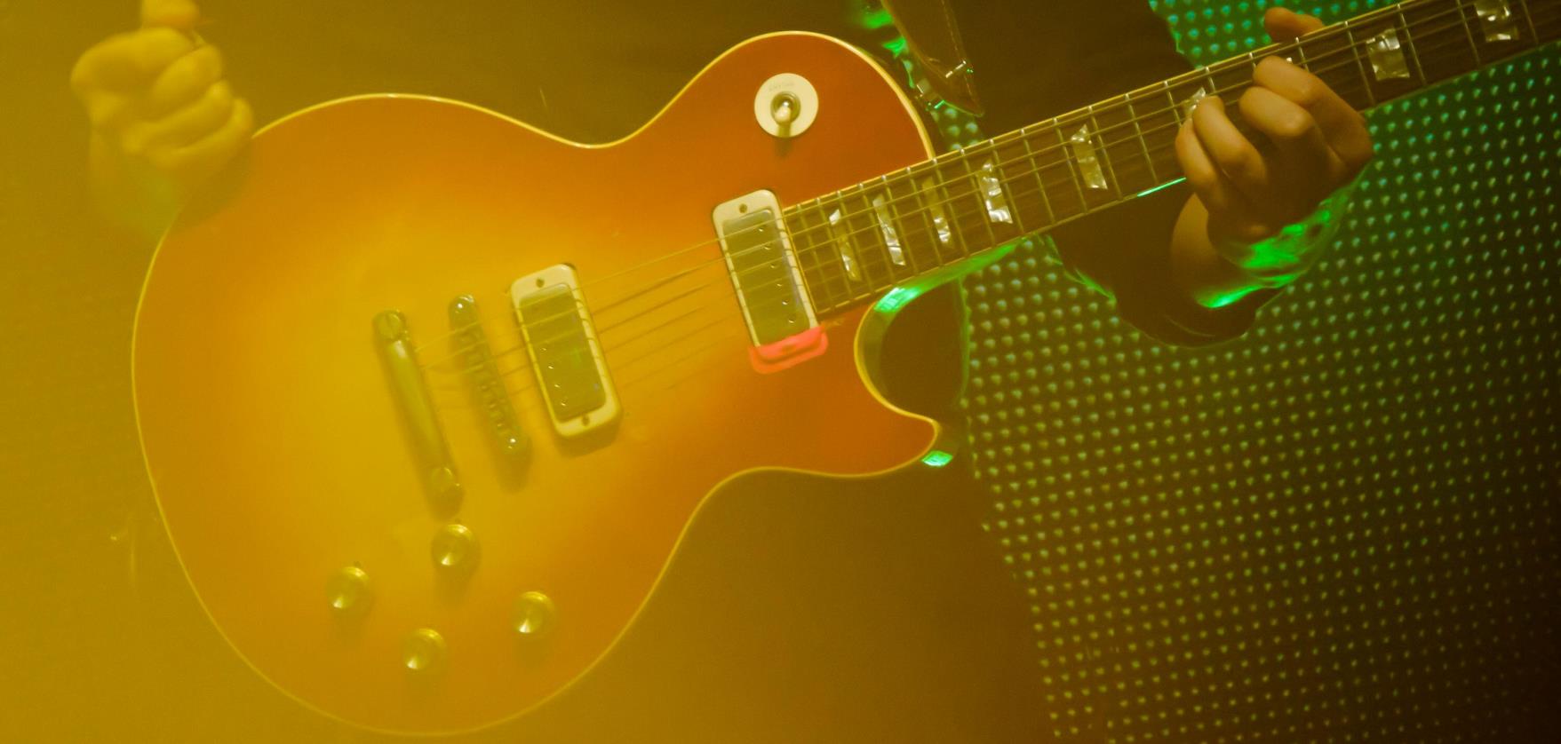 Account Services for Entertainment Companies